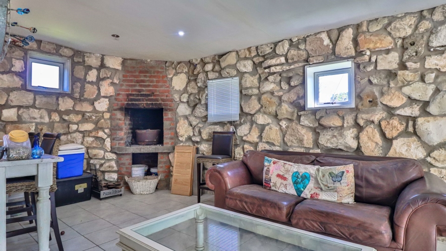 3 Bedroom Property for Sale in Stilbaai Oos Western Cape